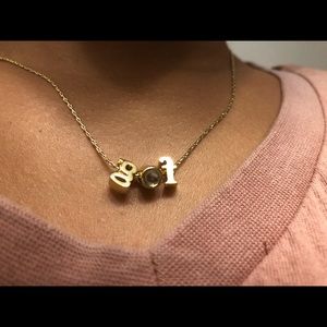 Meet your Posher, Antassia